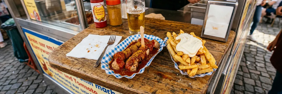 Straßenansicht Currywurst